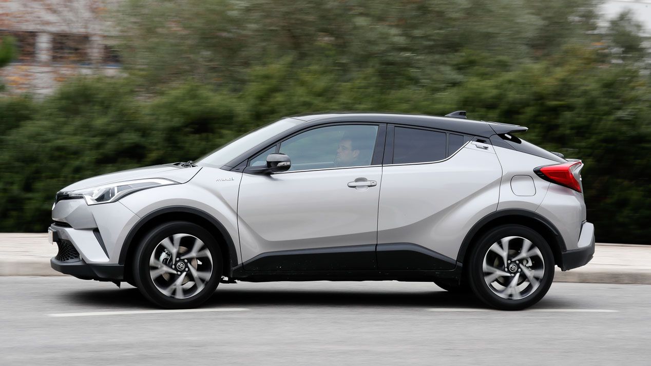 Comparativa SUV: Hyundai Tucson, Nissan Qashqai, Peugeot 3008, Seat Ateca y Toyota C-HR