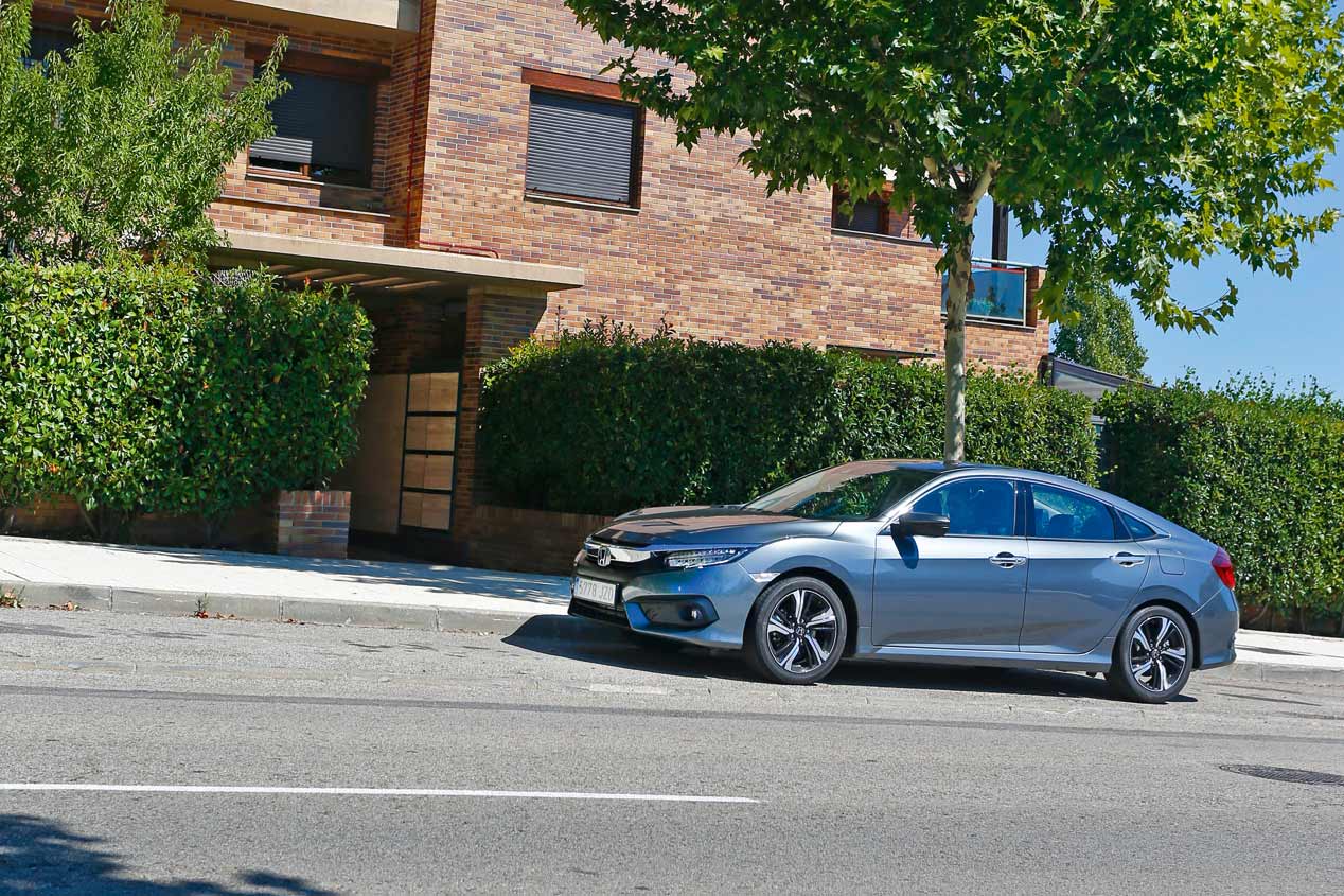 Probamos el Honda Civic Sedán 1.5 VTEC Turbo de 182 CV