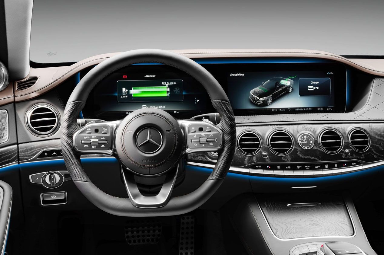 BMW Serie 3 2018 y Mercedes Clase C 2020, primeras imágenes