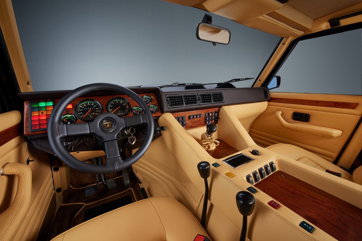El Lamborghini LM002, en imágenes: el "padre" del nuevo SUV Urus