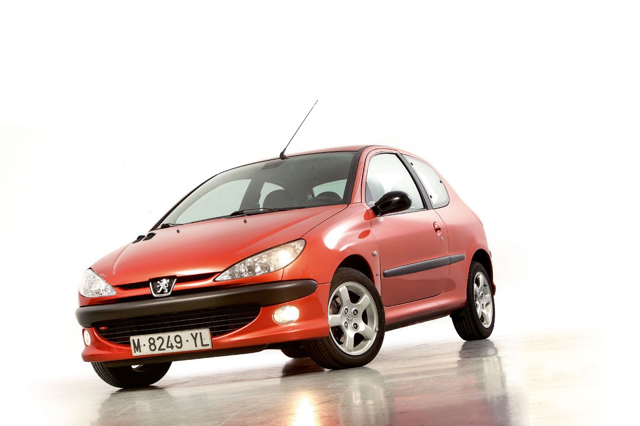 El Peugeot 206 GTi: las fotos del pequeño deportivo