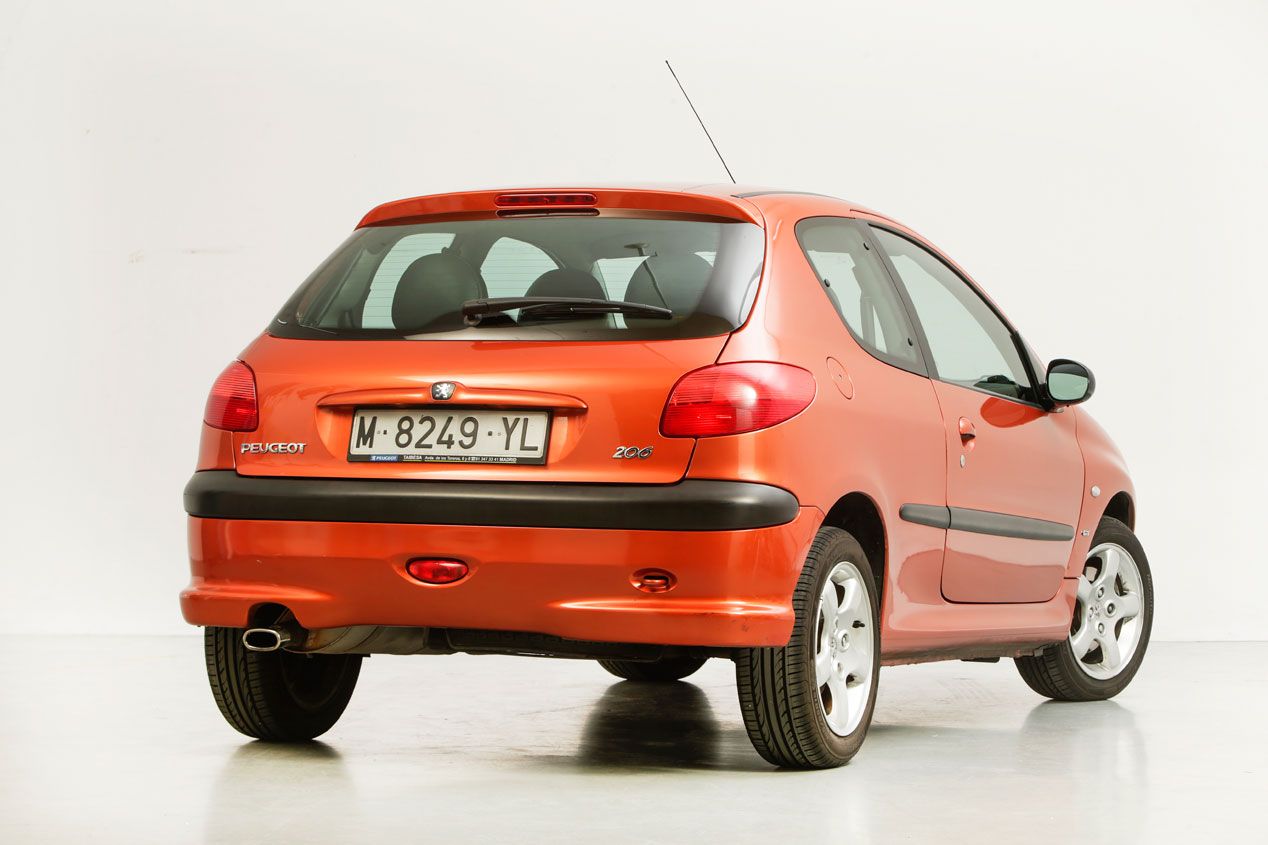 El Peugeot 206 GTi: las fotos del pequeño deportivo