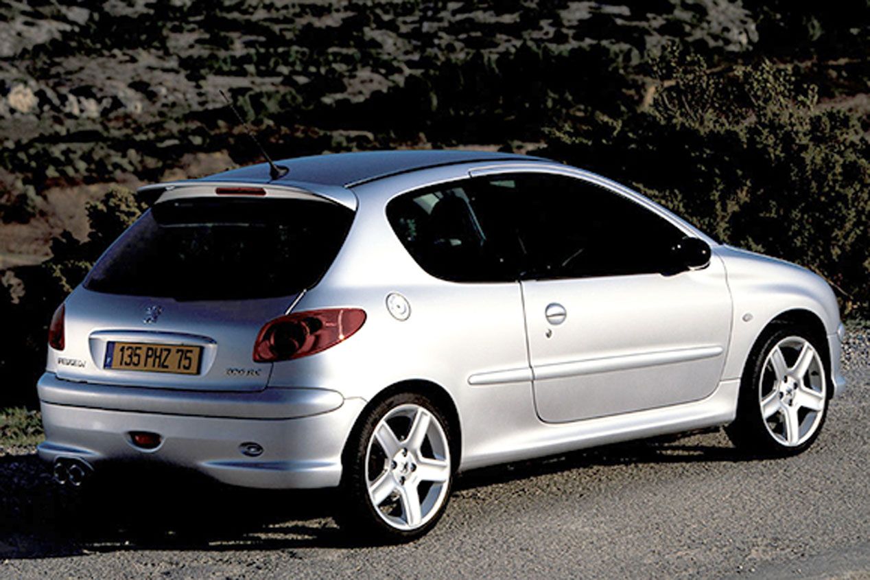 El Peugeot 206 GTi: las fotos del pequeño deportivo