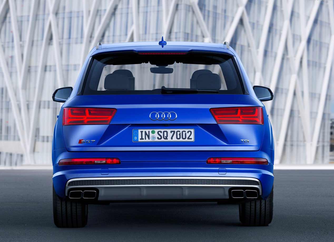 Audi SQ 7 VS Jeep Grand Cherokee, ¿quién puede arrastrar a su adversario?