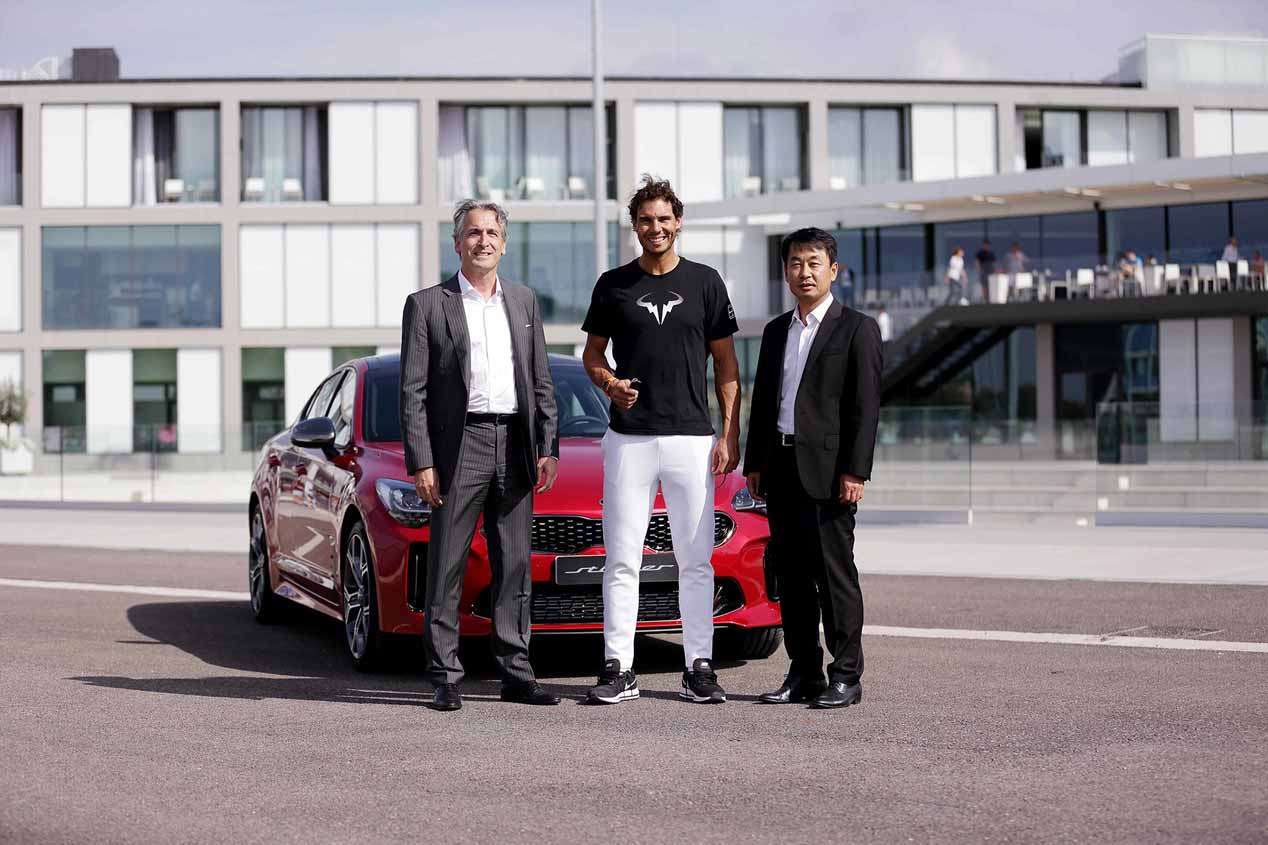 Kia Stinger, el coche que ya conduce Rafa Nadal
