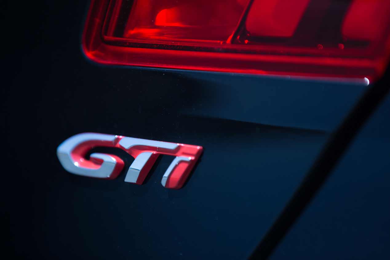 Peugeot 3008 R y GTI: el SUV podría tener nuevas versiones deportivas