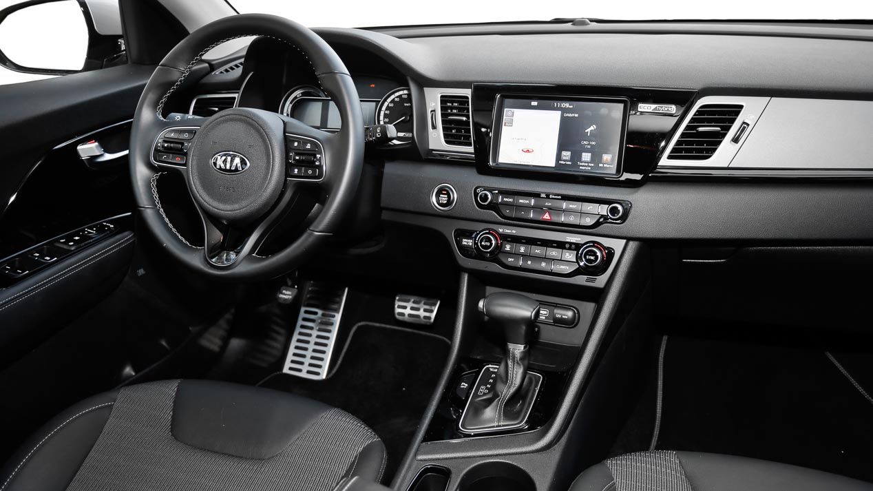 Comparativa SUV: Kia Stonic CRDi vs Niro HEV vs Sportage CRDi
