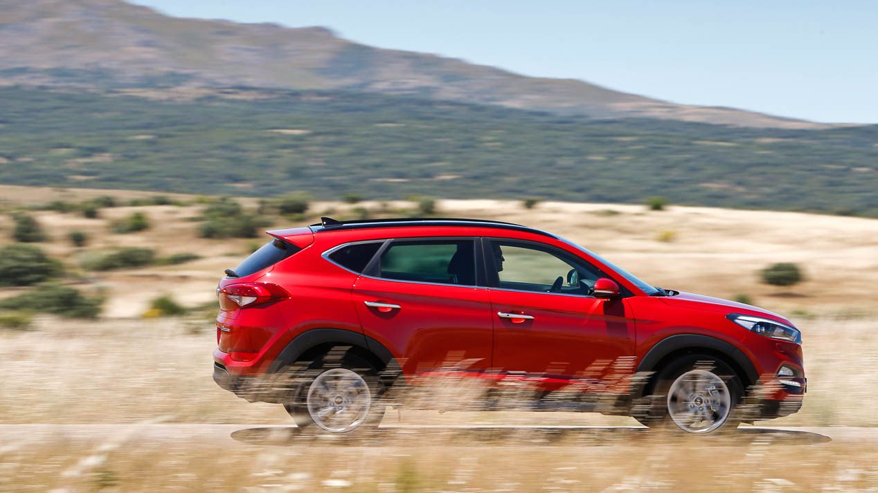 Hyundai Tucson Sport Concept y Tucson "normal" en imágenes