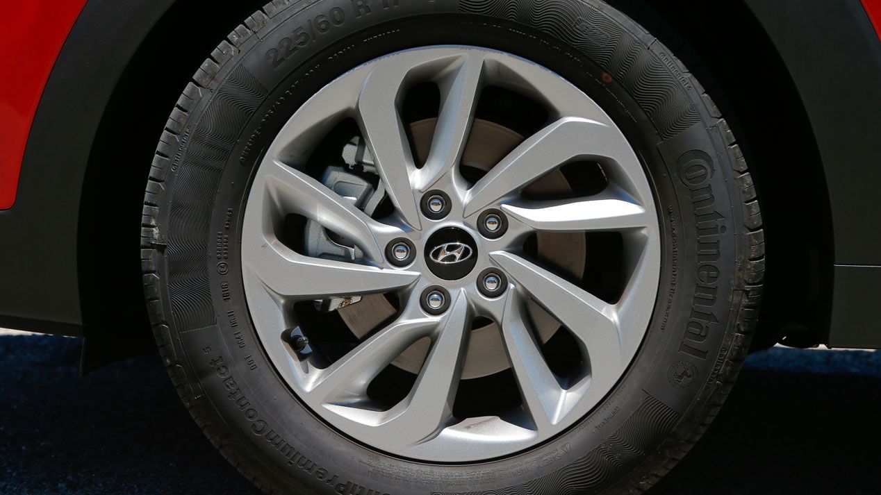 Hyundai Tucson Sport Concept y Tucson "normal" en imágenes