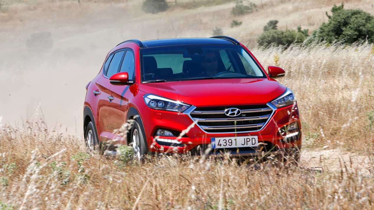 Hyundai Tucson Sport Concept y Tucson "normal" en imágenes