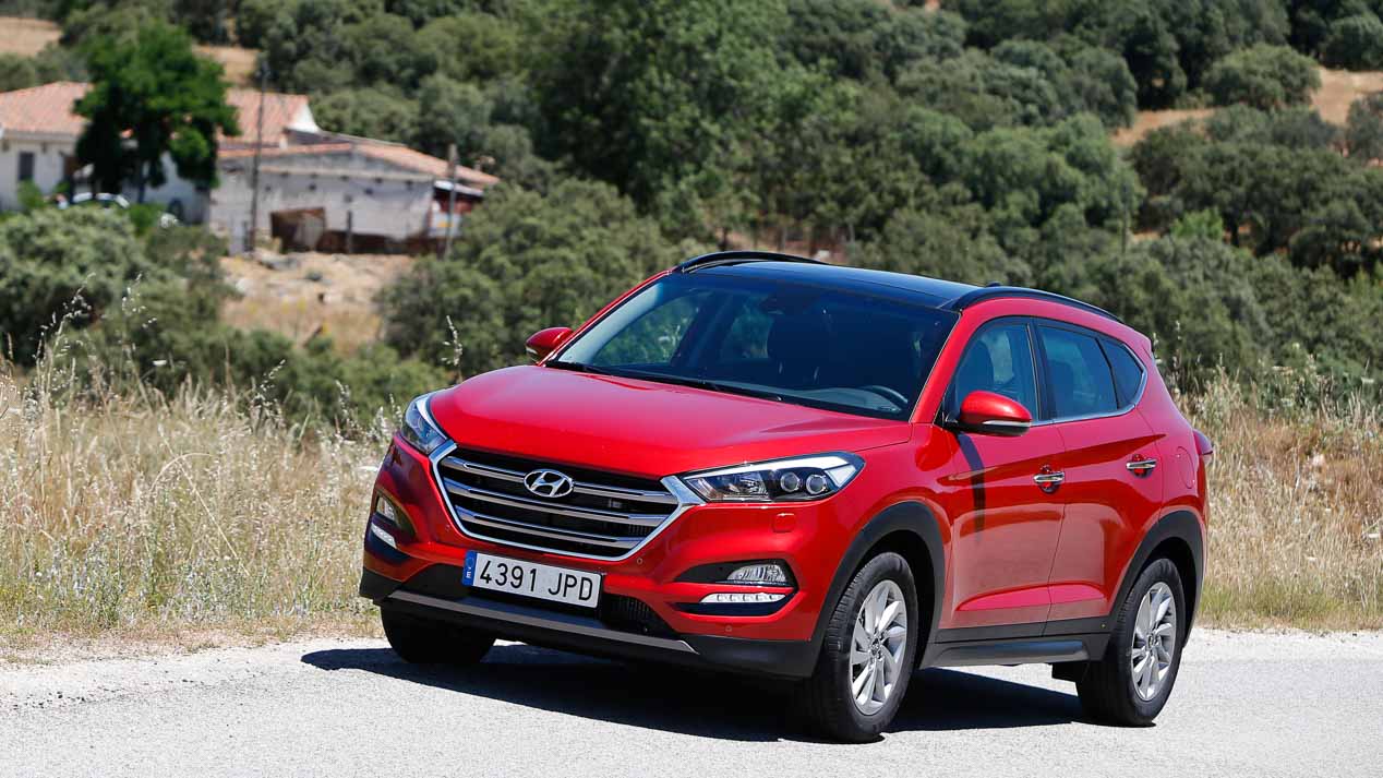 Hyundai Tucson Sport Concept y Tucson "normal" en imágenes