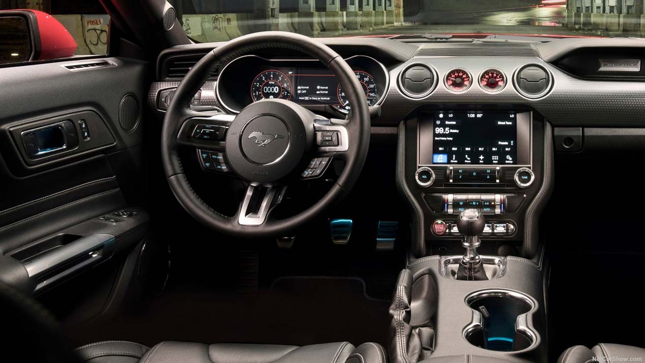 Ford Mustang GT Performance Pack Level 2