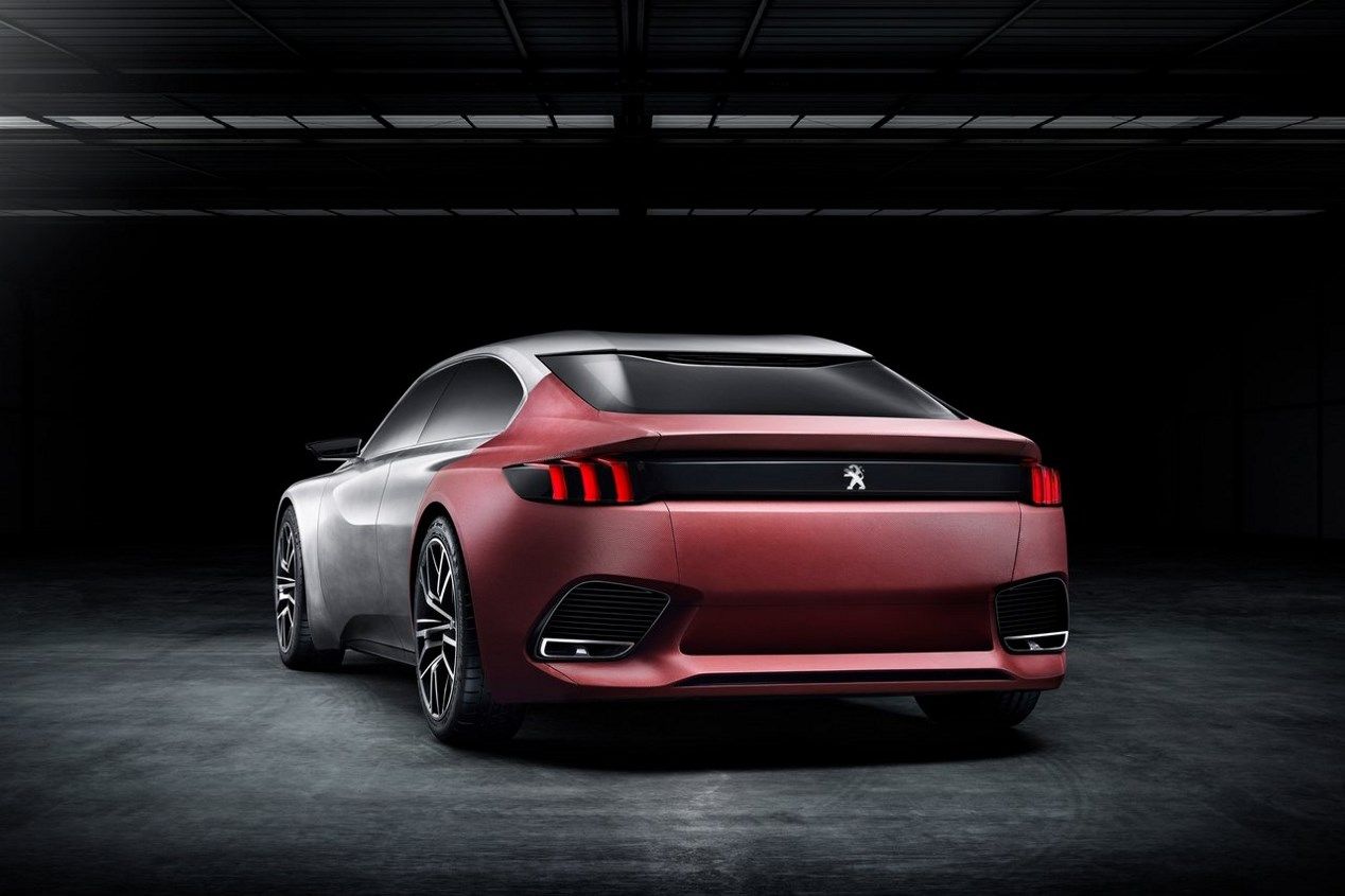 Las nuevas berlinas que vienen: Peugeot 508, Citroën C5, Kia Stinger...