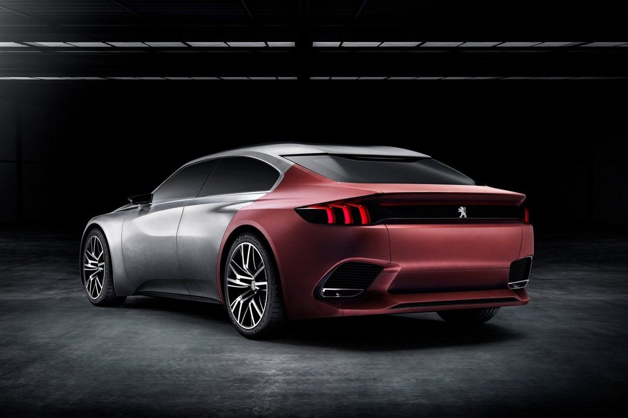 Las nuevas berlinas que vienen: Peugeot 508, Citroën C5, Kia Stinger...