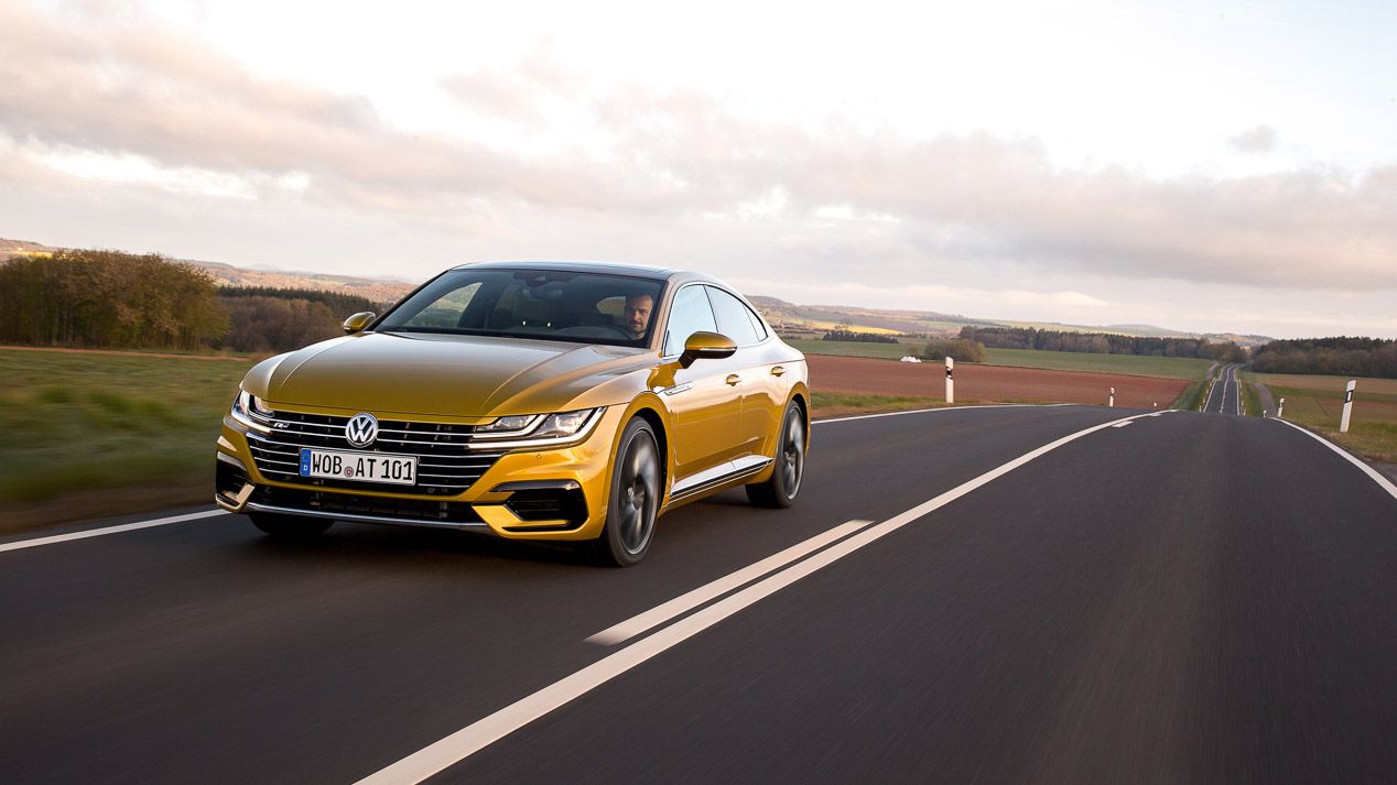 Las nuevas berlinas que vienen: Peugeot 508, Citroën C5, Kia Stinger...