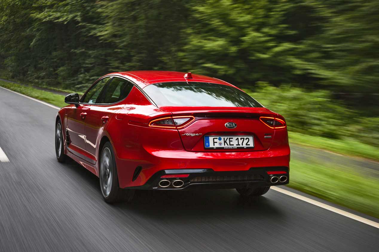 Las nuevas berlinas que vienen: Peugeot 508, Citroën C5, Kia Stinger...