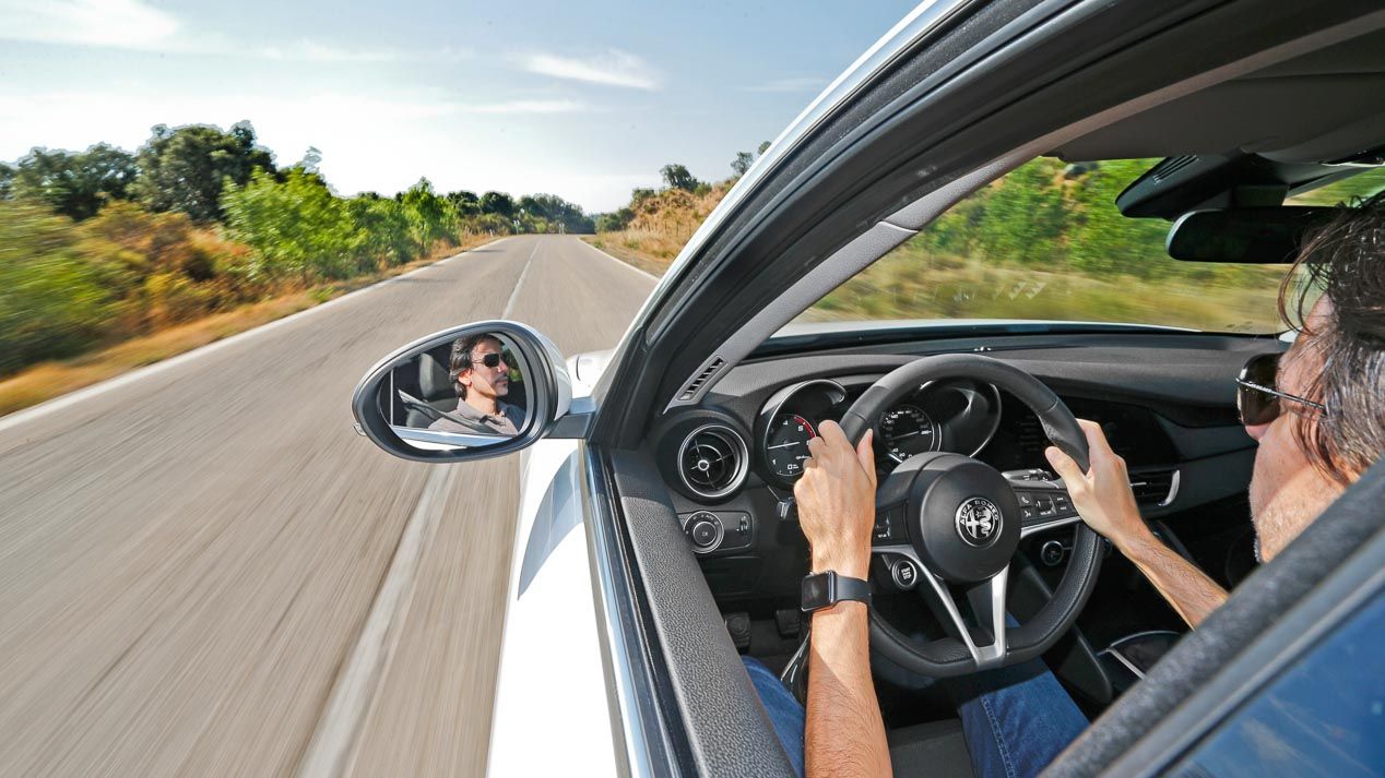 Las nuevas berlinas que vienen: Peugeot 508, Citroën C5, Kia Stinger...