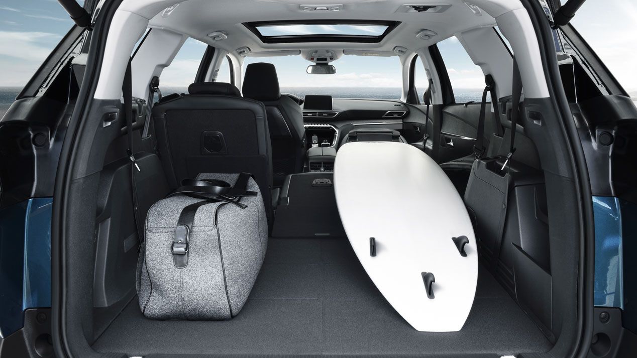 El Peugeot 3008 y 5008 con cambio EAT8, ya a la venta