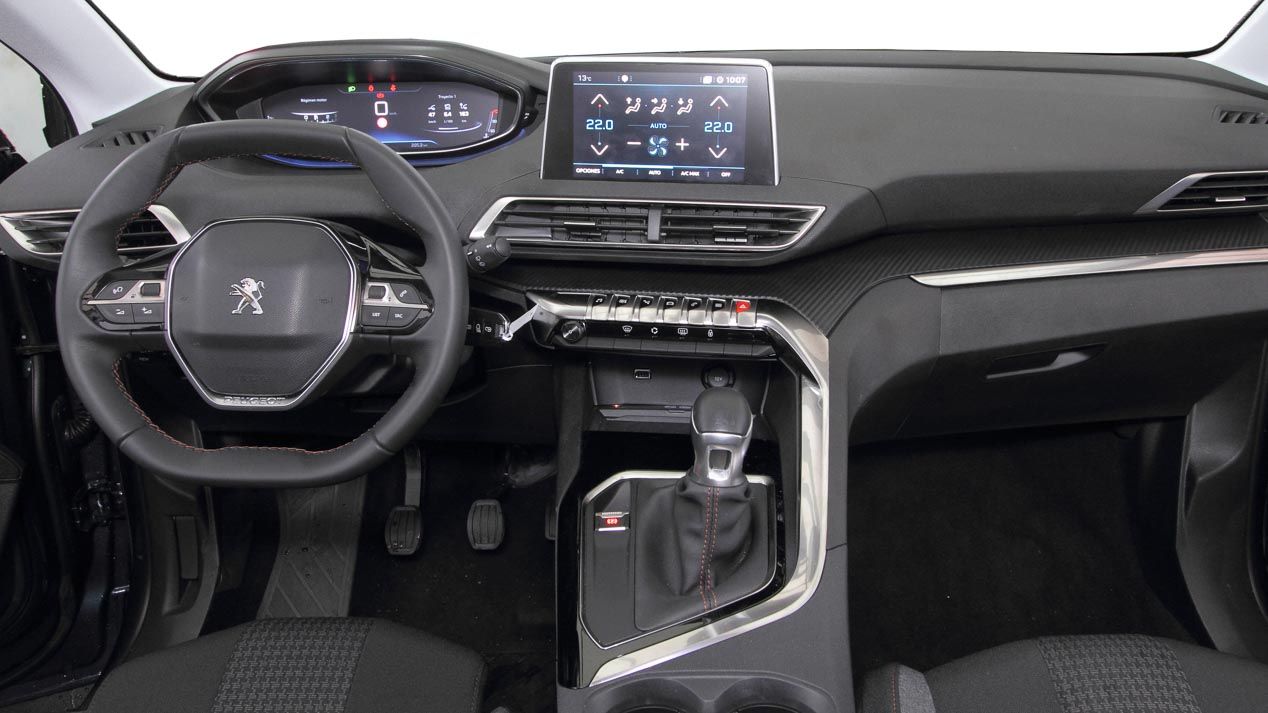 Comparativa SUV: Peugeot 5008 1.6 BlueHDI vs VW Tiguan 2.0 TDI