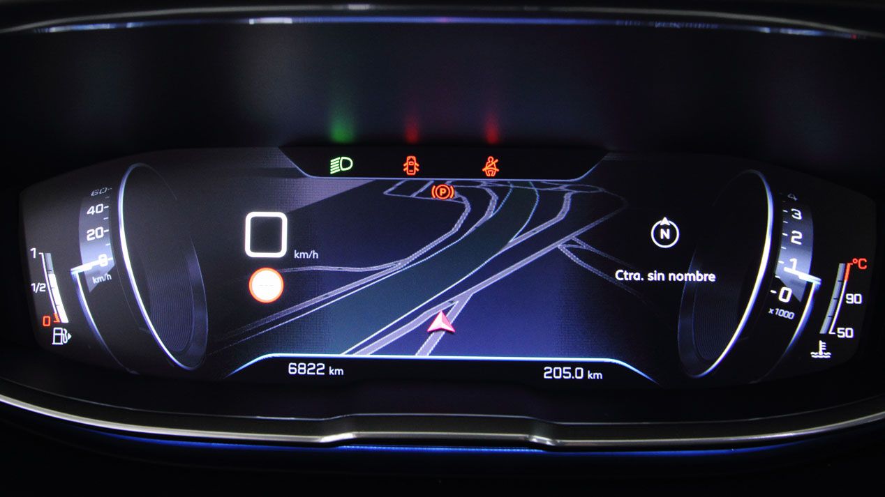 Comparativa SUV: Peugeot 5008 1.6 BlueHDI vs VW Tiguan 2.0 TDI