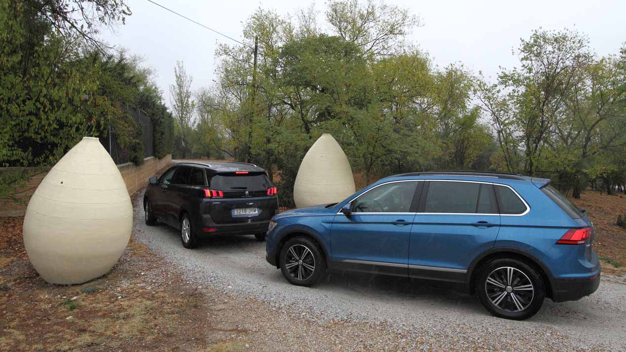 Comparativa SUV: Peugeot 5008 1.6 BlueHDI vs VW Tiguan 2.0 TDI