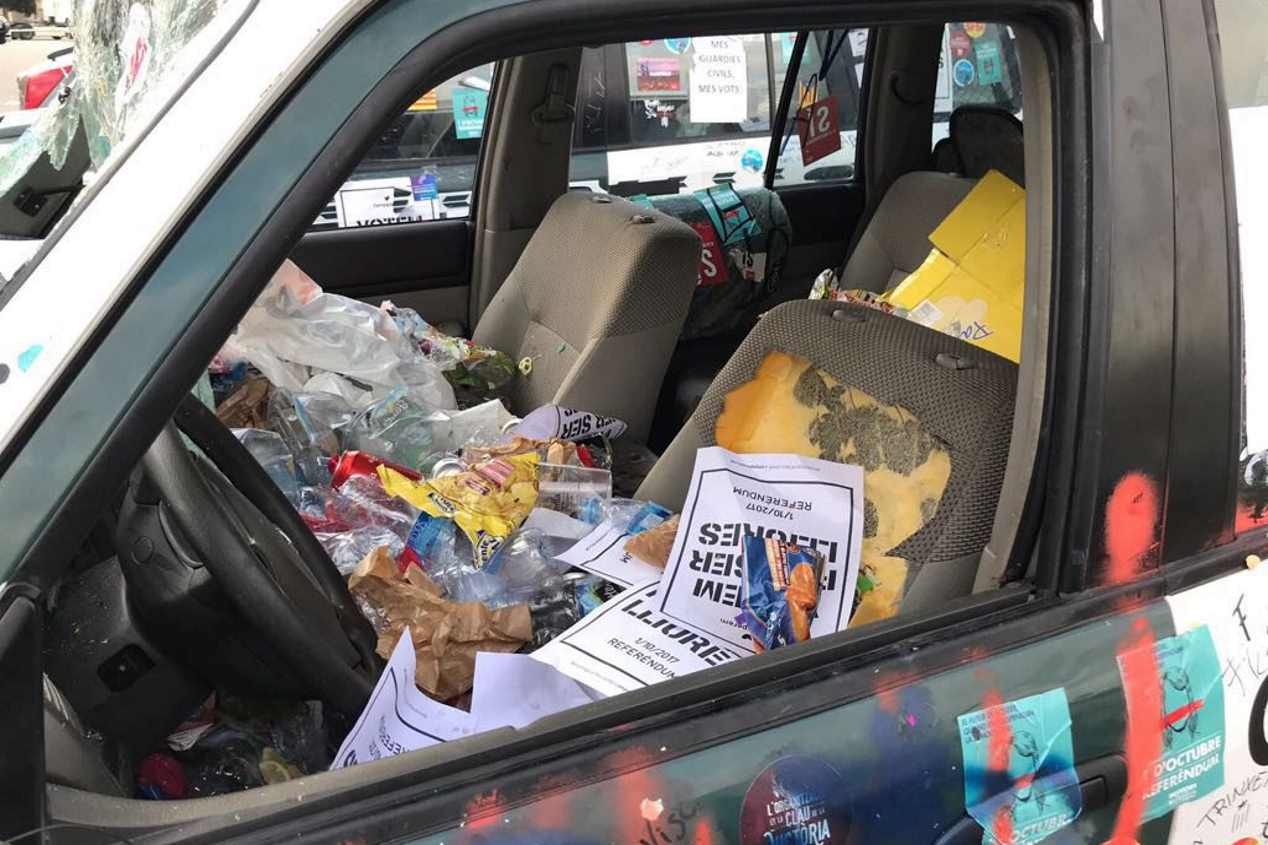Los coches de la Guardia Civil sufrieron desperfectos por 135.000 € tras las protestas de Barcelona