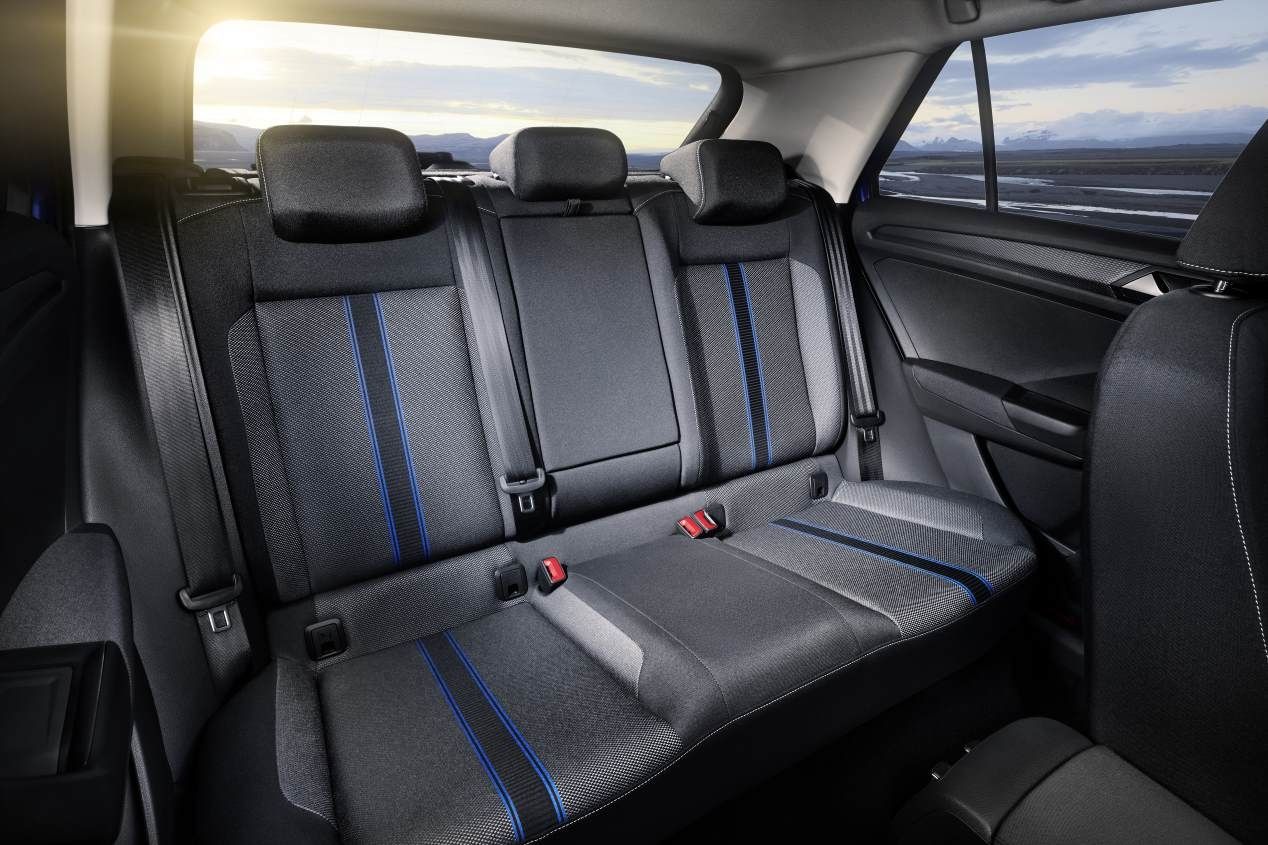Volkswagen T-Roc, así es en movimiento