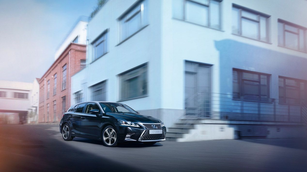 Probamos el nuevo Lexus CT 200h 2018. Mejoras en diseño y equipamiento