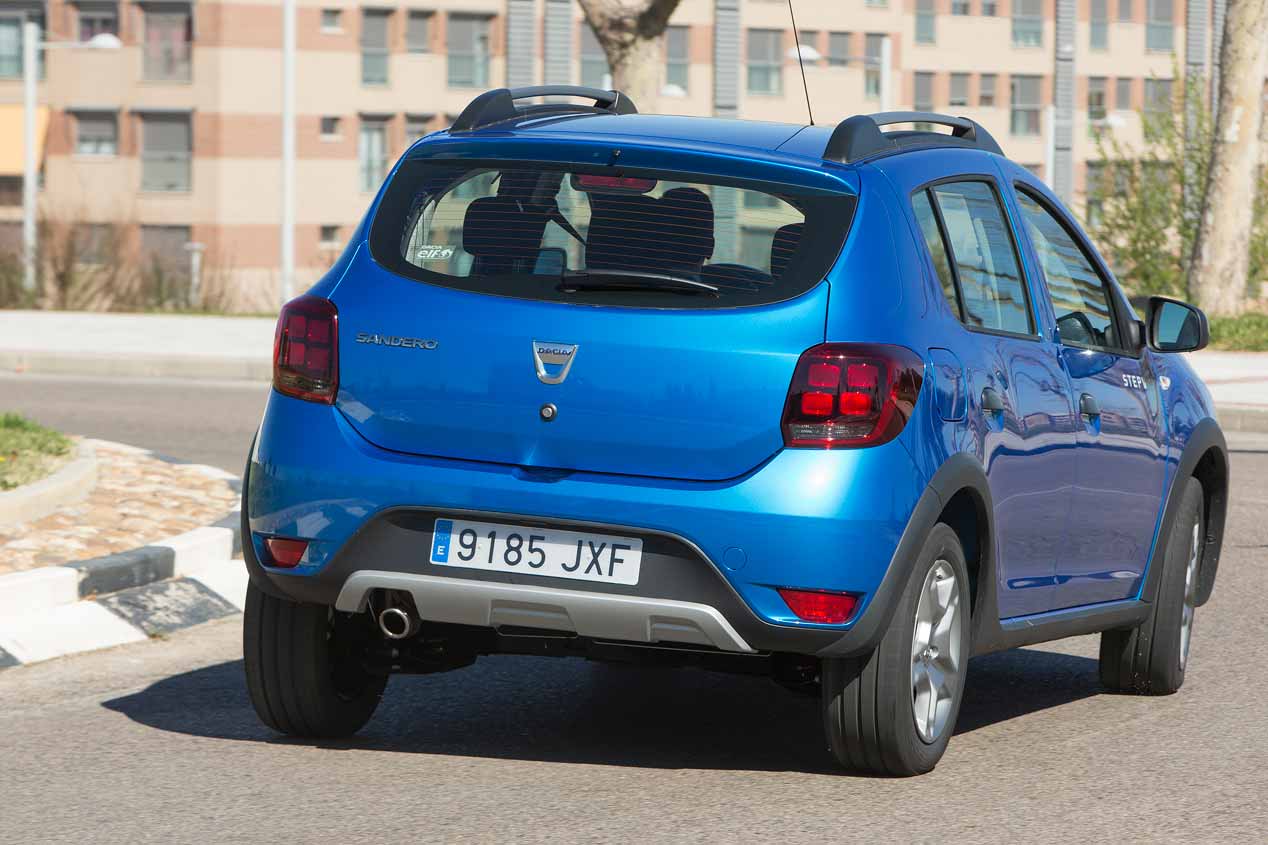 Dacia Sandero Stepway vs Hyundai i20 Active, en imágenes