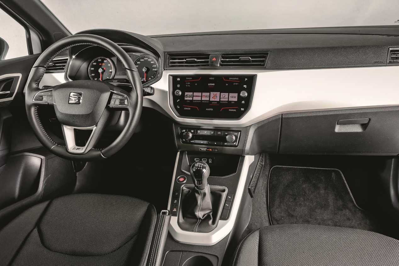 Seat Arona vs Ateca 1.0 TSI/115: duelo a mediciones entre los SUV