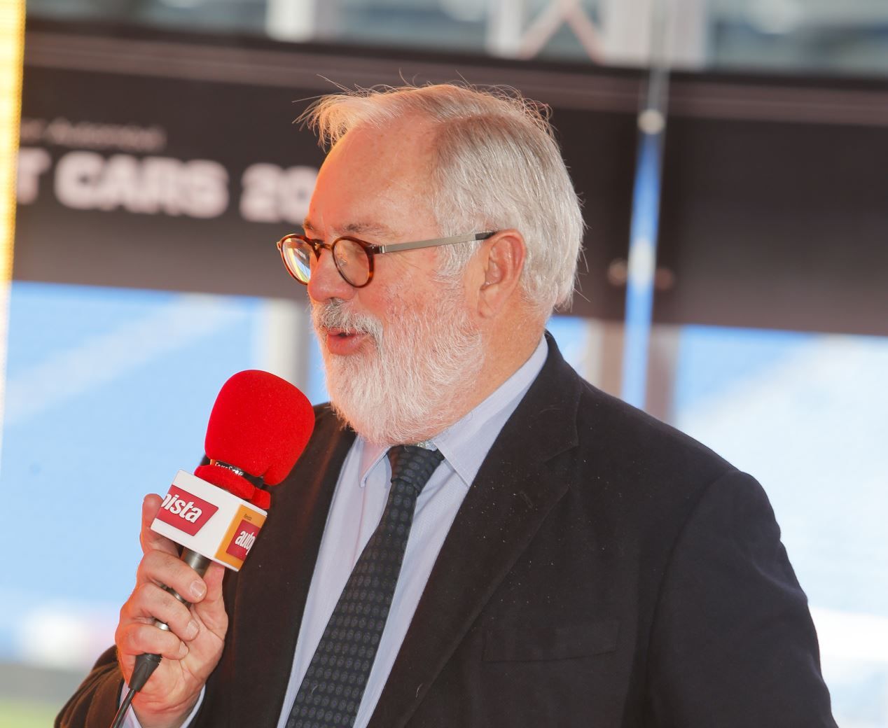 Hablamos con Miguel Arias Cañete, comisario Europeo para la Energía y el Clima