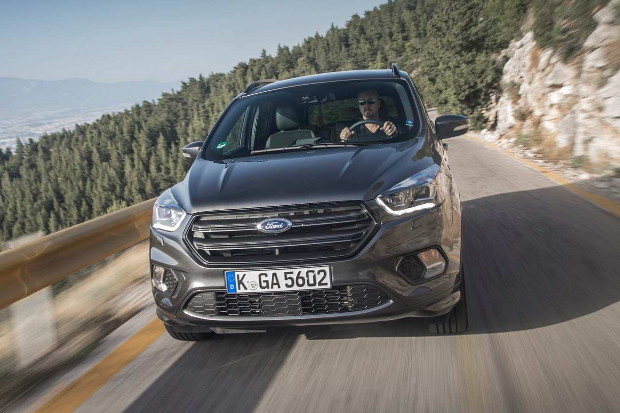 Ford Kuga 2019: el SUV con base Focus 2018 y nuevos rasgos de familia