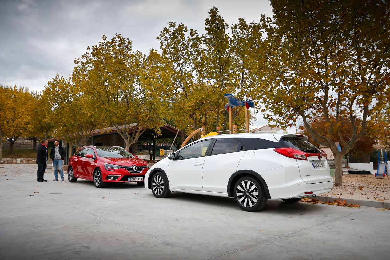 A prueba el Honda Civic Tourer y el Renault Mégane Sport Tourer