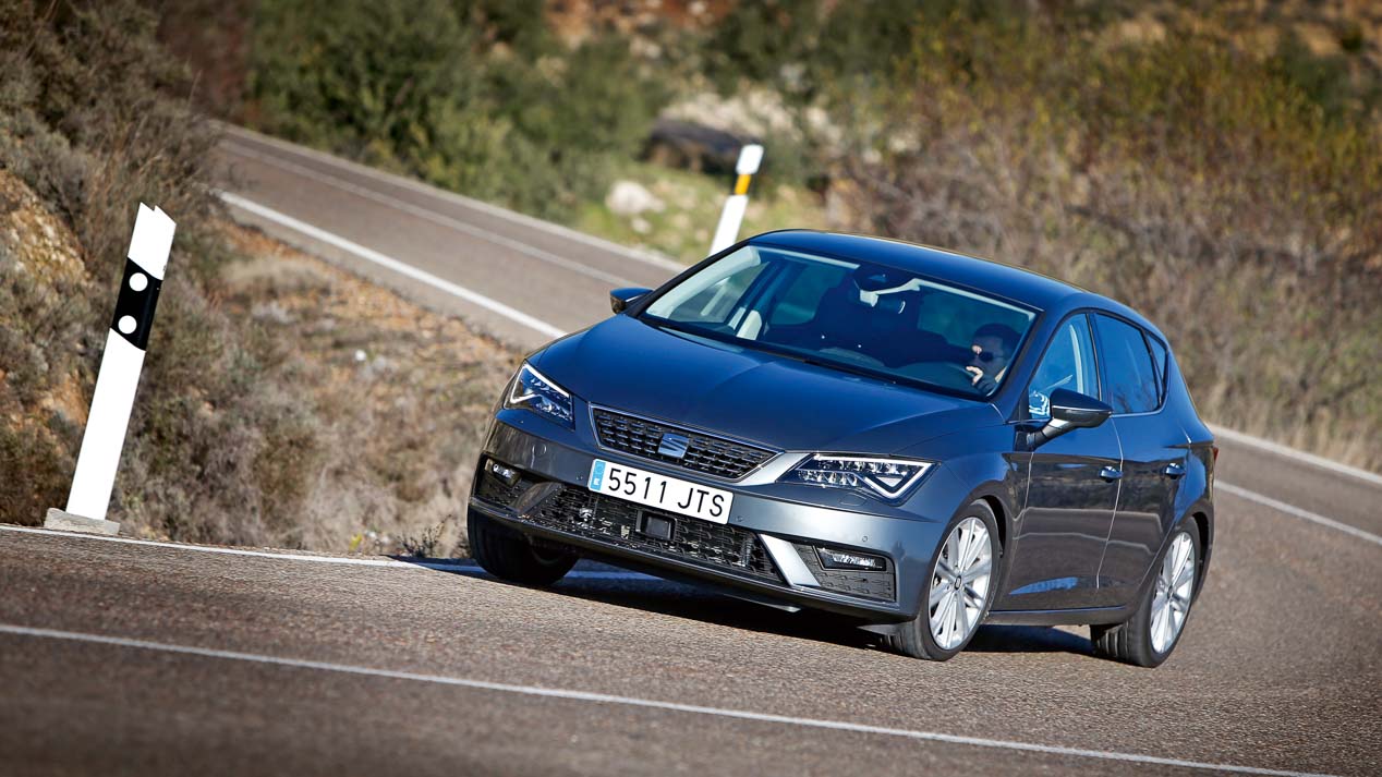 ¿Cuál es el compacto con más espacio y maletero? Medimos hasta 19 coches
