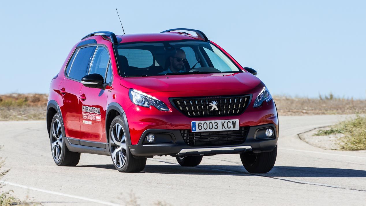Seat Arona, Renault Captur y Peugeot 2008: comparativa de SUV gasolina