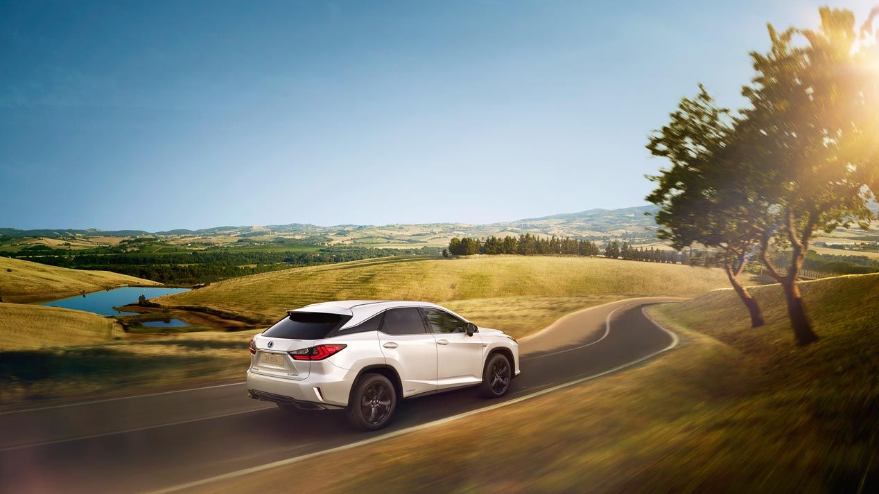 Lexus RX 450h Sport, nuevo acabado para el SUV de lujo híbrido