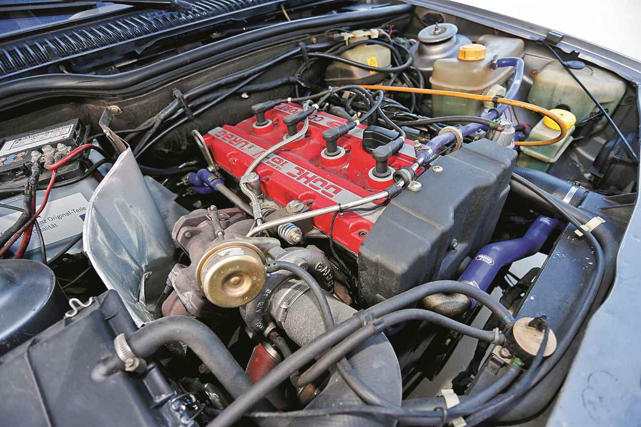 Ford Sierra RS Cosworth: prueba e historia