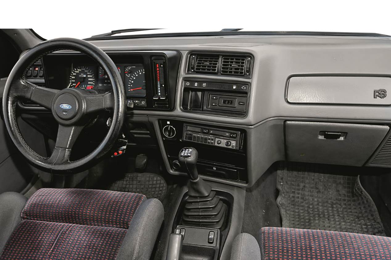 Ford Sierra RS Cosworth: prueba e historia