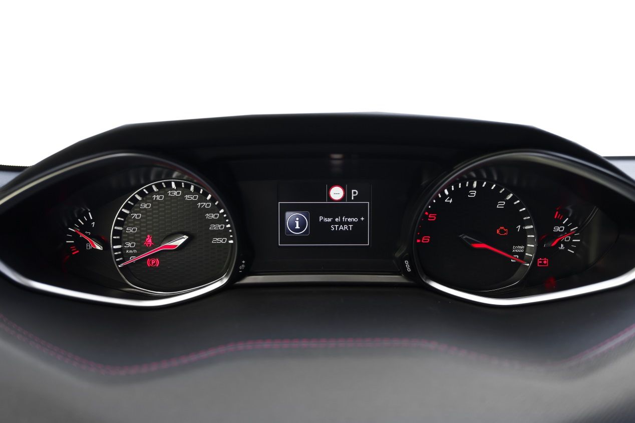 Peugeot 308 2.0 BlueHDI EAT8: primeras impresiones