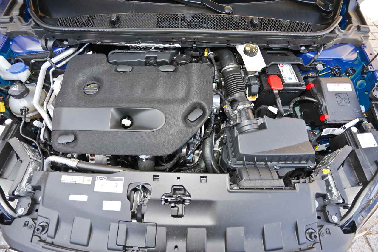 Peugeot 308 2.0 BlueHDI EAT8: primeras impresiones