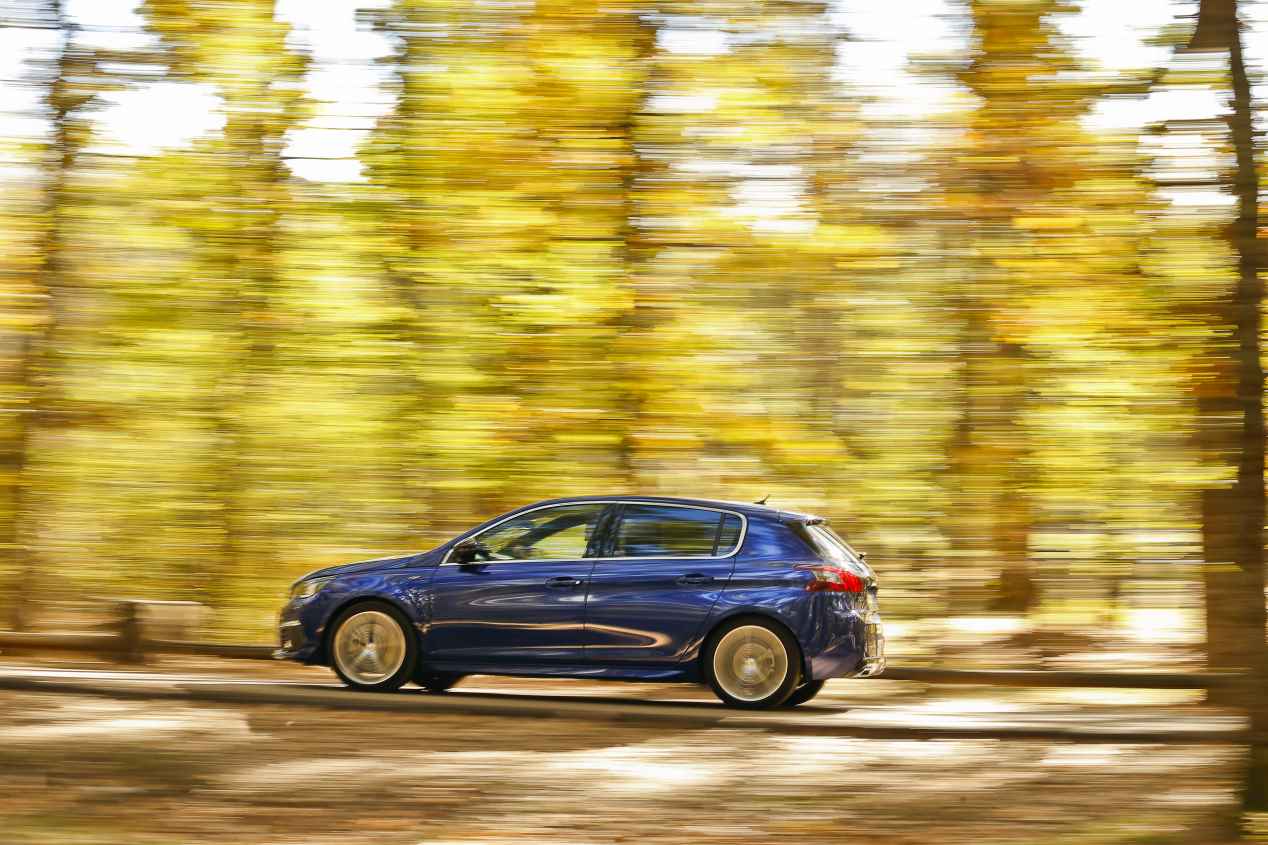 Peugeot 308 2.0 BlueHDI EAT8: primeras impresiones
