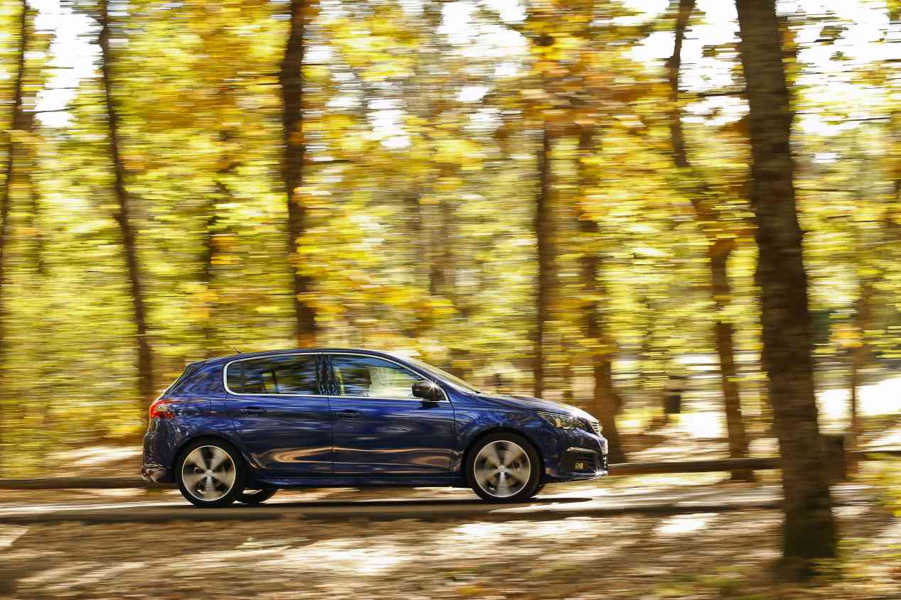 Peugeot 308 2.0 BlueHDI EAT8: primeras impresiones