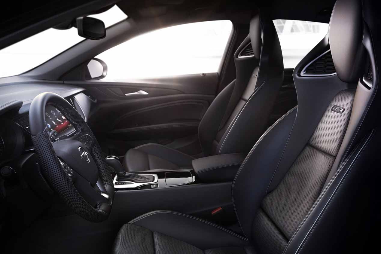 Opel Insignia GSi, ya a la venta en España