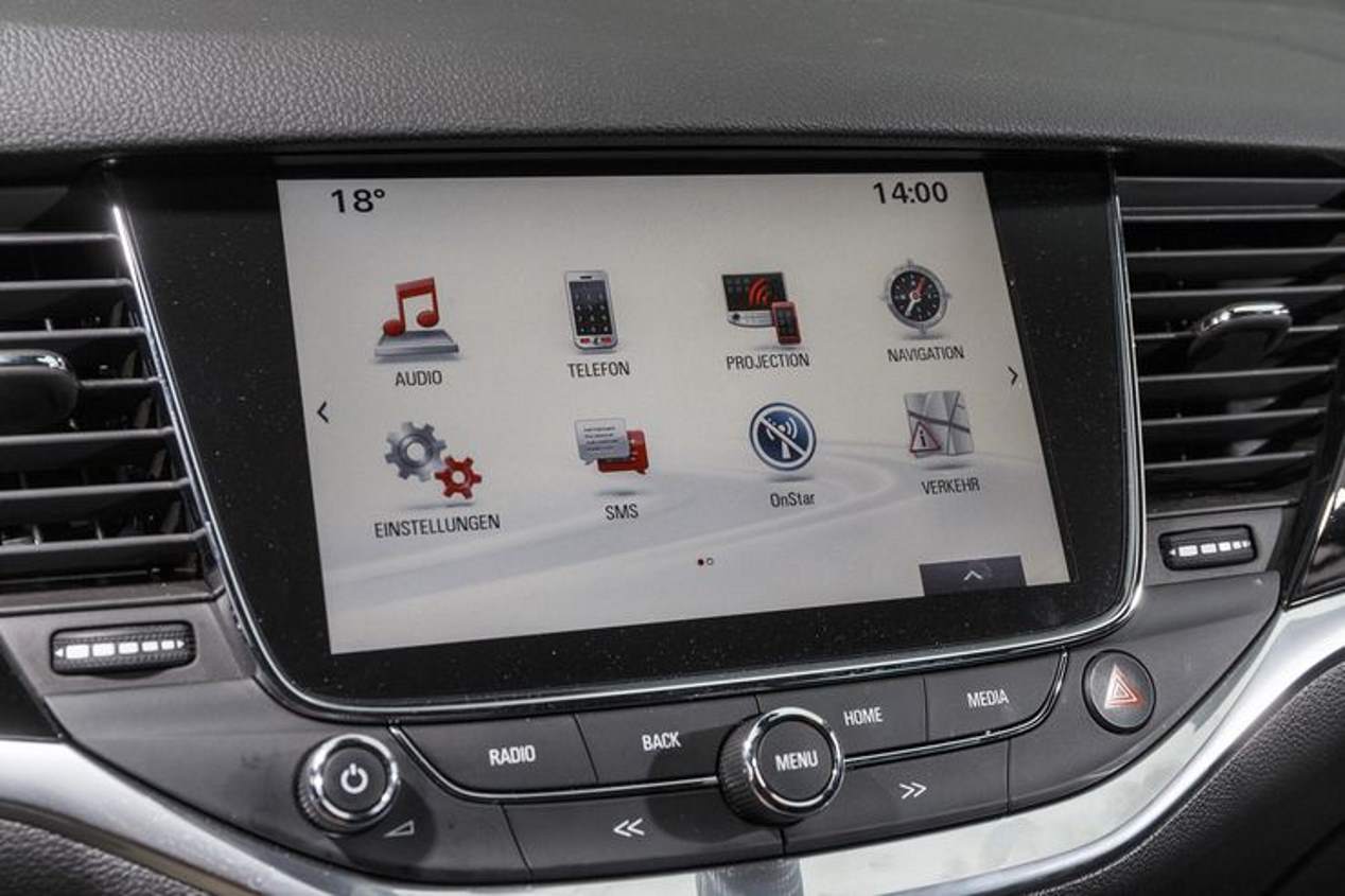 Comparativa: Peugeot 308 PureTech, VW Golf TSI, Hyundai i30 T-GDI y Opel Astra Turbo