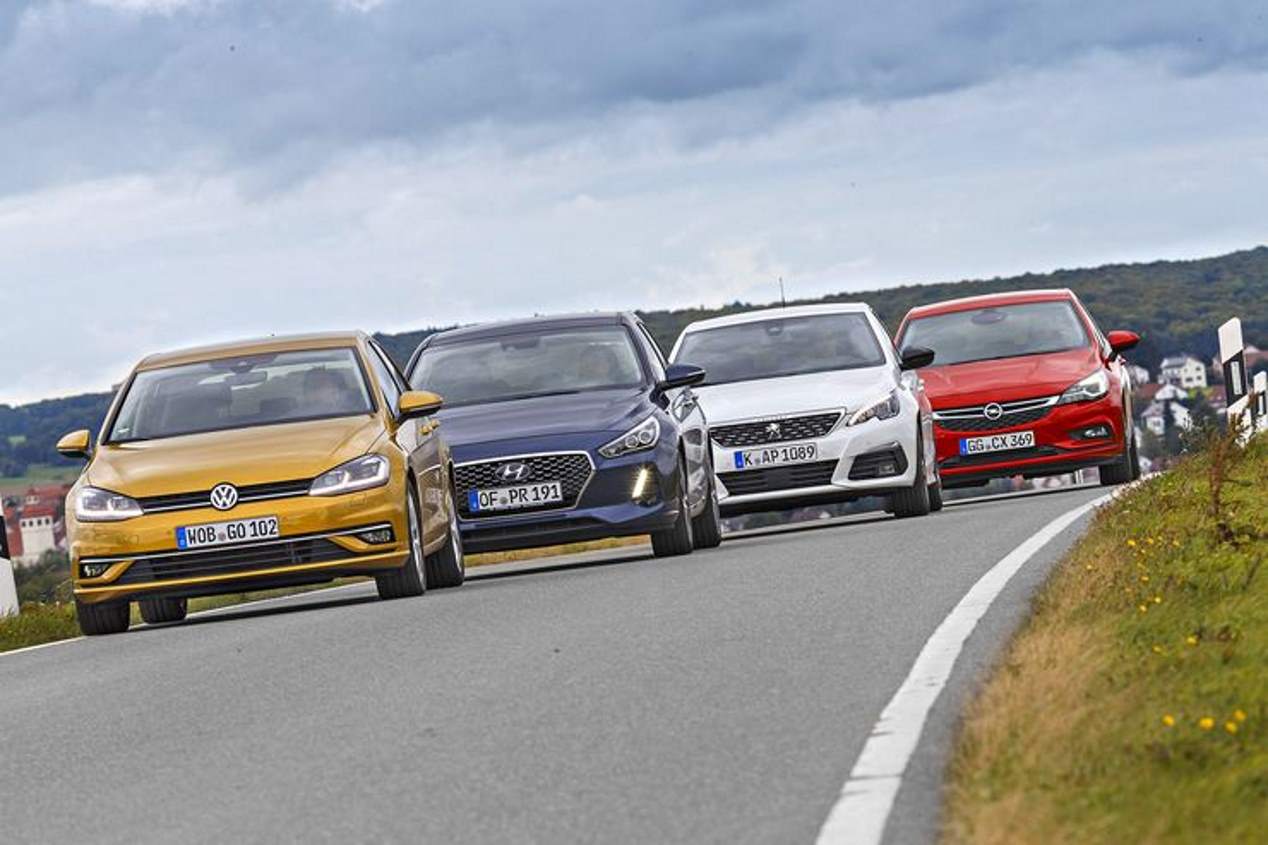 Comparativa: Peugeot 308 PureTech, VW Golf TSI, Hyundai i30 T-GDI y Opel Astra Turbo