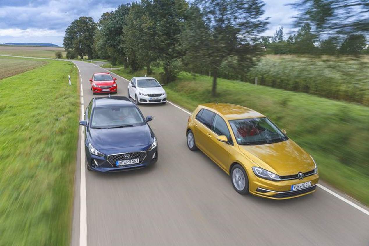 Comparativa: Peugeot 308 PureTech, VW Golf TSI, Hyundai i30 T-GDI y Opel Astra Turbo