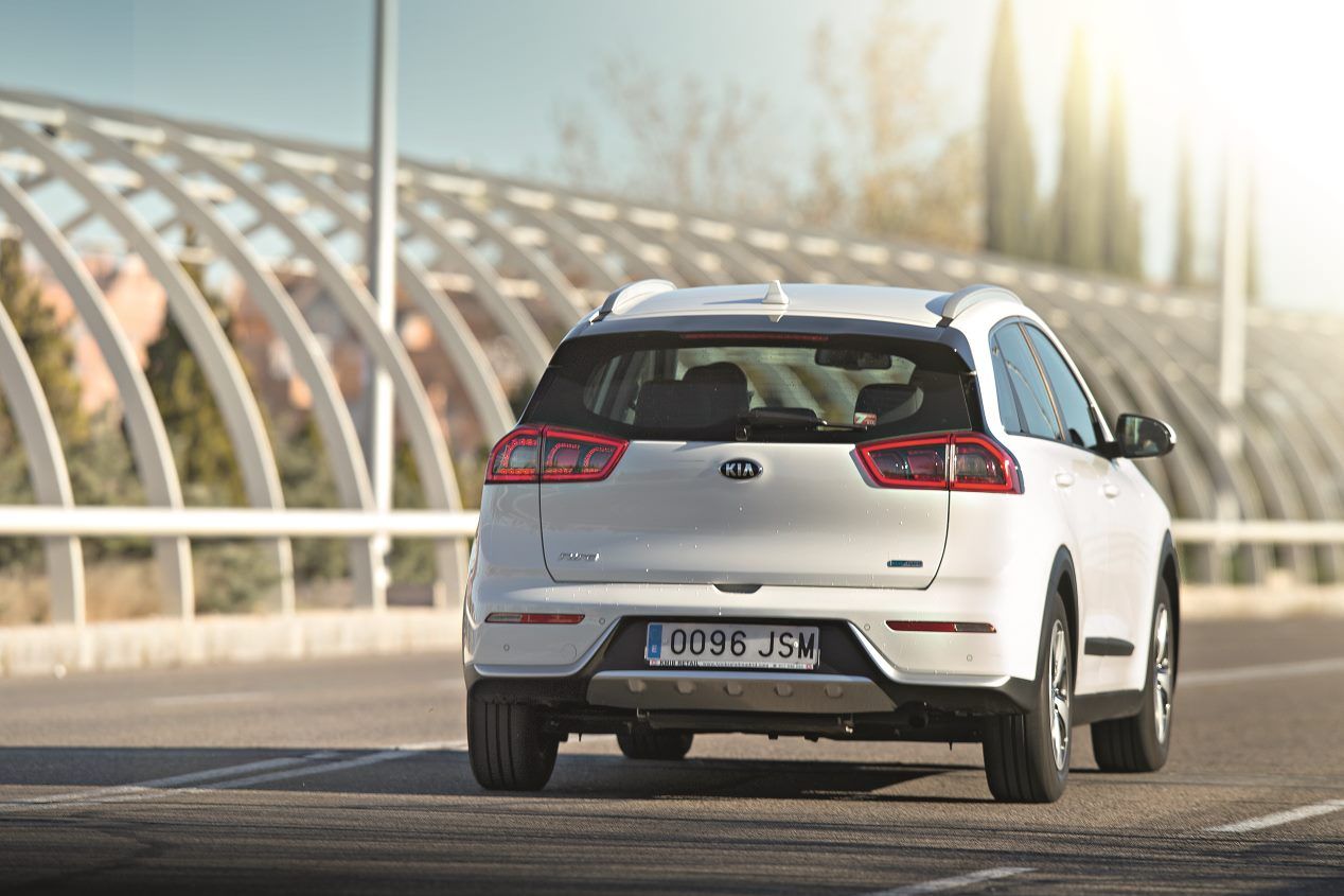 AUTOPISTA supera el récord Guinness de consumo con un Kia Niro