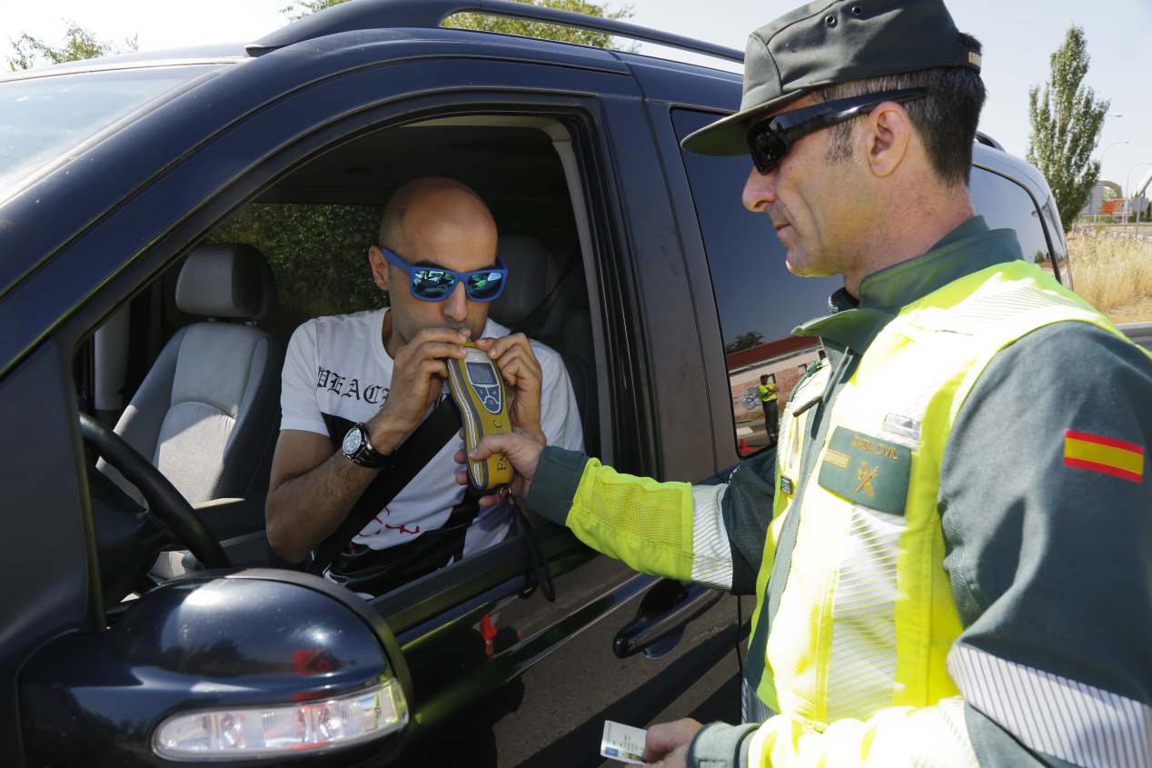 Los controles de alcohol y drogas de Tráfico