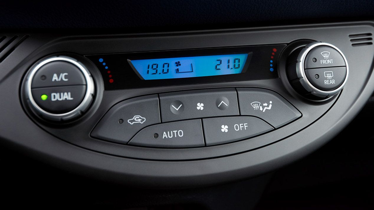 Toyota Yaris 2018, más equipado y juvenil