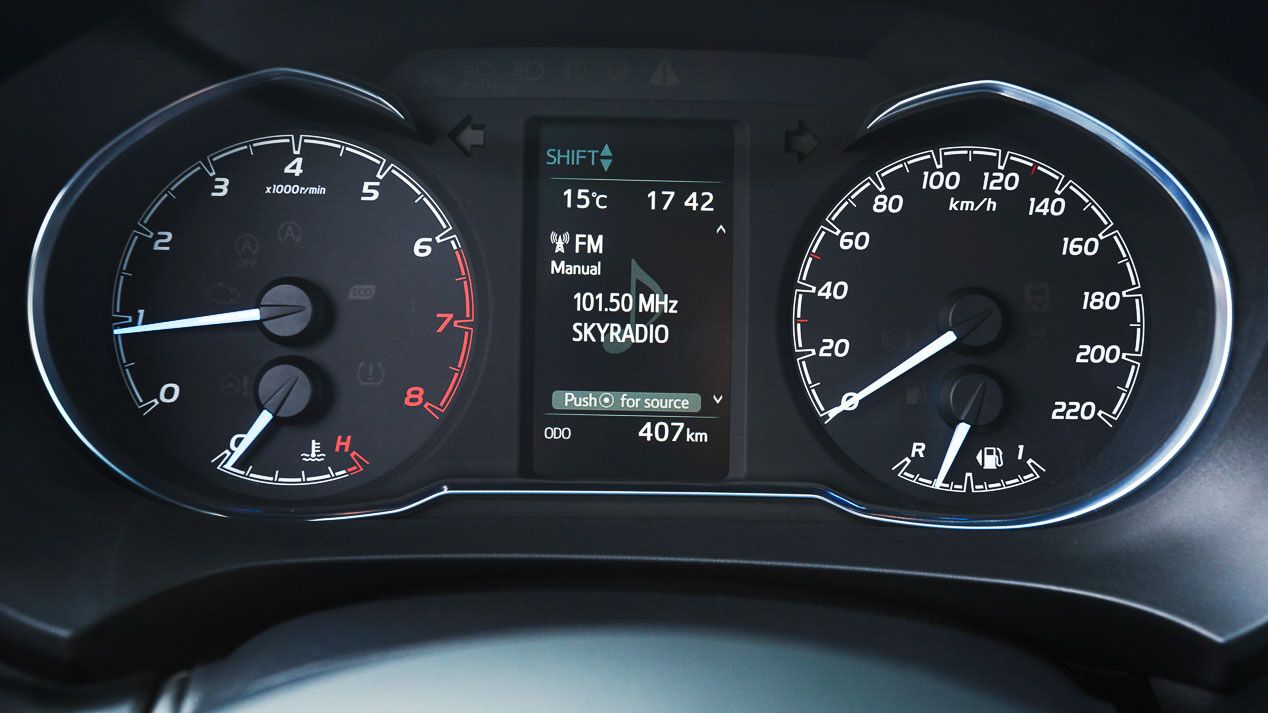 Toyota Yaris 2018, más equipado y juvenil